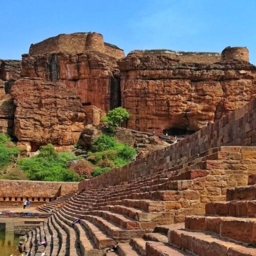 Badami, Hampi